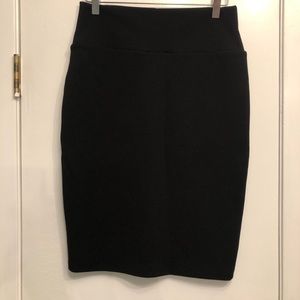 Black, Stretchy Pencil Skirt